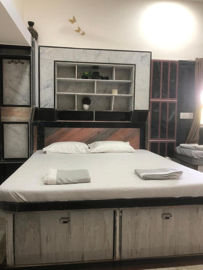 داهانو Zohra Baugh, A Green & Organic Farmhouse Stay With All Amenities المظهر الخارجي الصورة